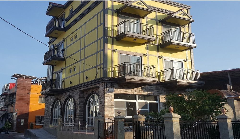 La Fleur Bnb & Restaurant Heng-ch'un Exterior foto